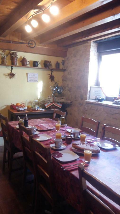 Casa Rural Calle Real Panzió Torremocha de Ayllón Kültér fotó
