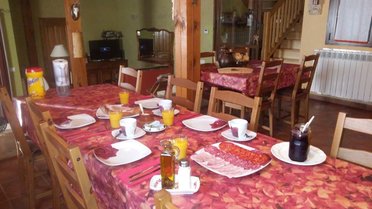 Casa Rural Calle Real Panzió Torremocha de Ayllón Kültér fotó